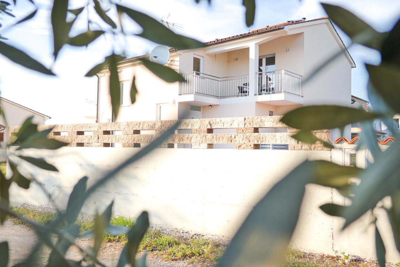 Karbonaca Apartments Fažana Zewnętrze zdjęcie